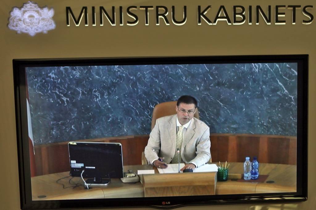 Dombrovskis cer jauno valdību ieraudzīt divu līdz trīs nedēļu laikā