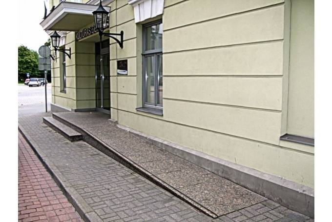Paziņos rezultātus konkursā par senioriem ērtāk pieejamiem objektiem un iestādēm Kurzemē