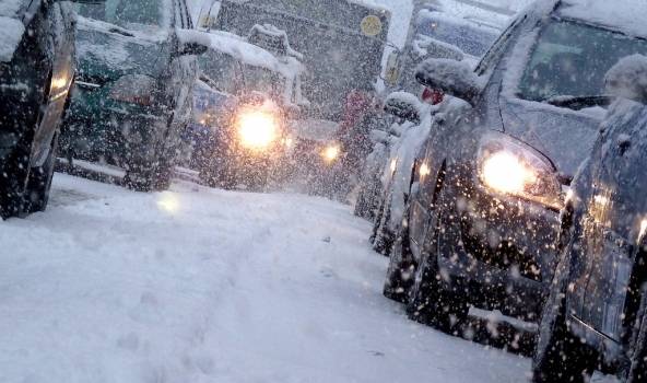 Nedēļas otrajā pusē gaidāma vētra un iestāsies ziema