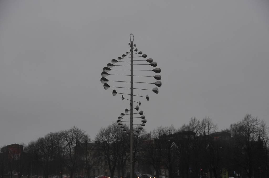 FOTO: Ķers Liepājas vēju