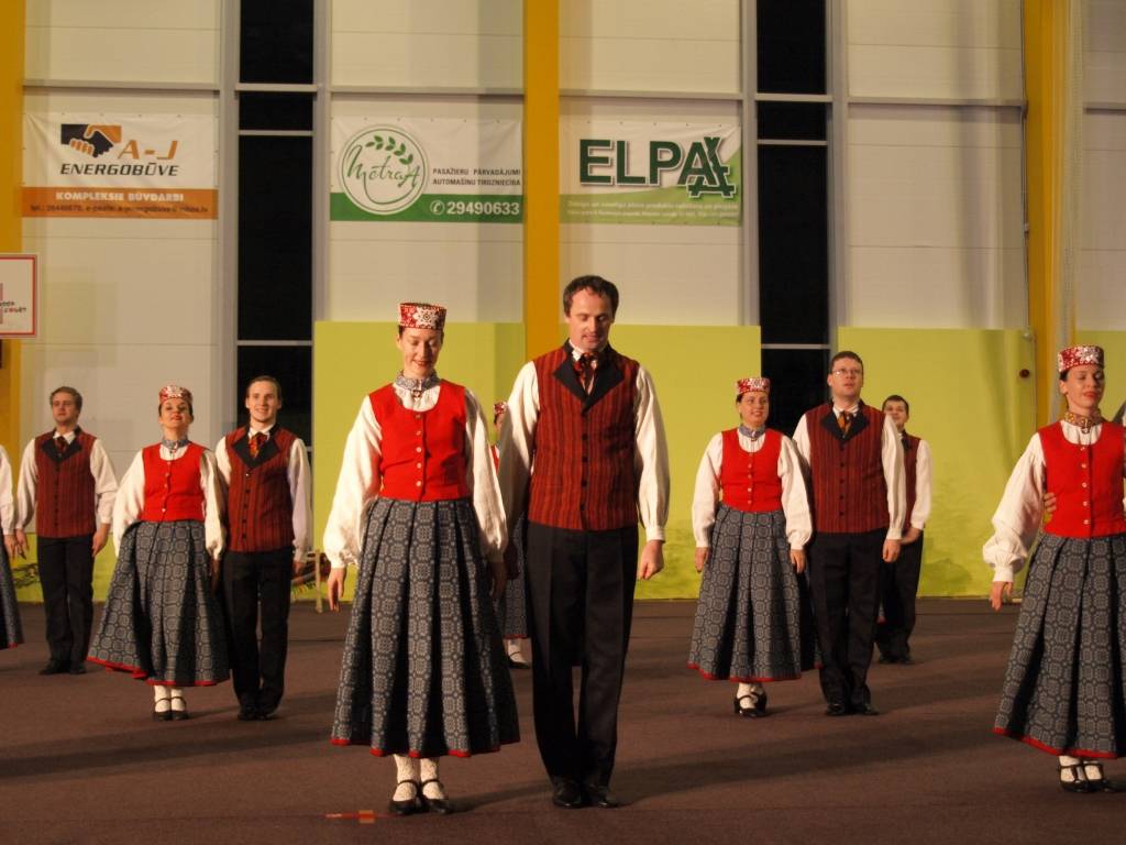 "Rucavietis" piedalīsies jaunrades deju konkursā