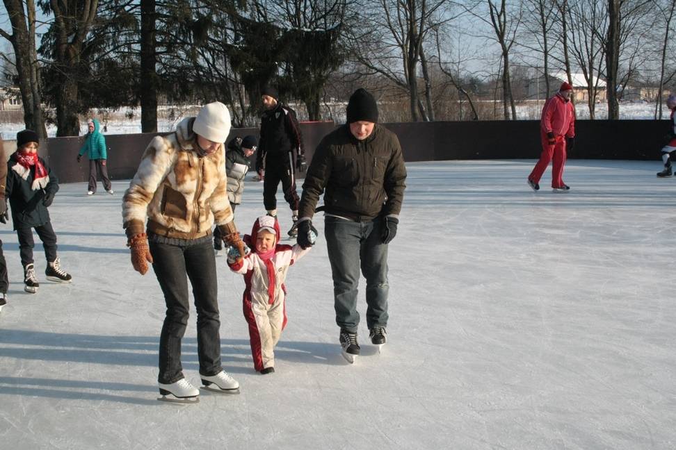 Priekules novadā aicina uz ziemas prieku baudīšanu