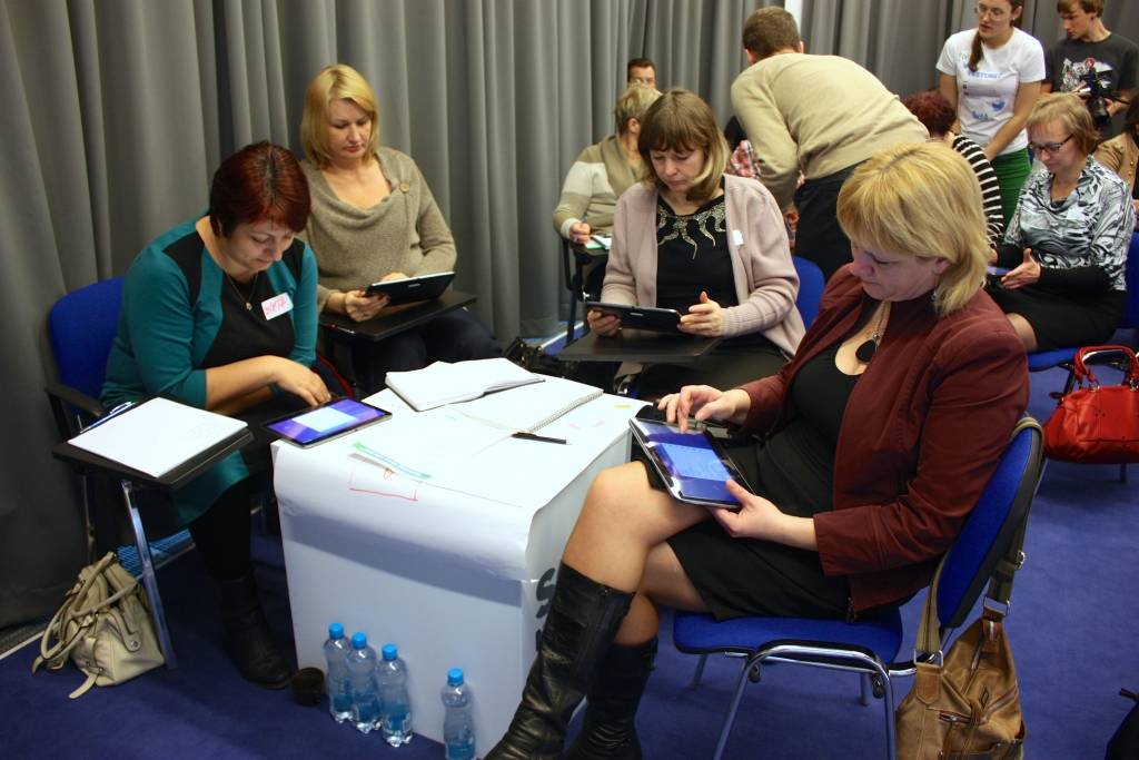 Arī skolotāji no Kurzemes piedalās Latvijas skolotāju bezmaksas digitālajās apmācības