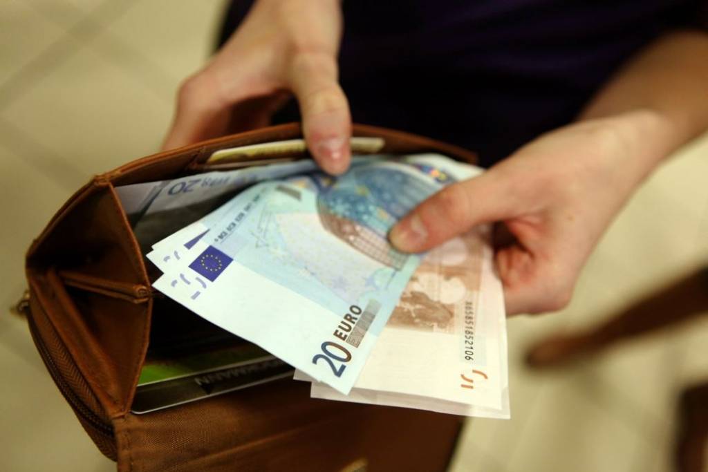 Eksperti: Pietiekami liela daļa strādājošo izmaiņas atalgojumā šogad nepiedzīvos