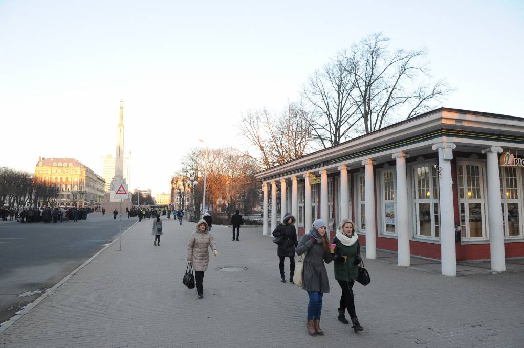 Čili Picas vietā pie Laimas pulksteņa veidos latvisku restorānu