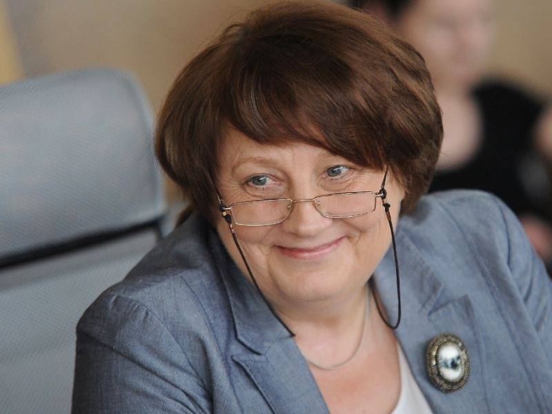 Saeima apstiprina jauno Straujumas valdību