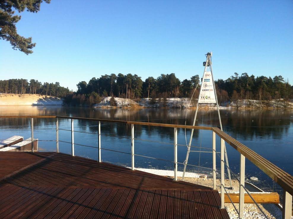 "BB wakepark" Beberliņos atklāj dabīgā ledus slidotavu