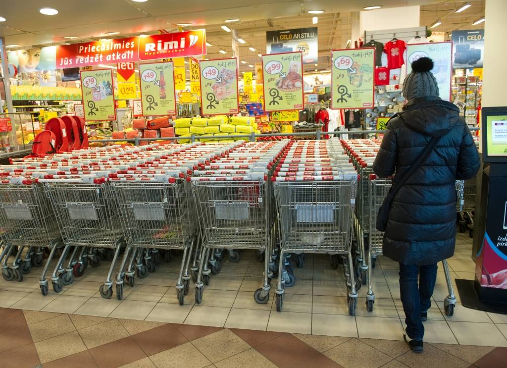 Portāls: Tukumā evakuē Rimi apmeklētājus un veikalu slēdz