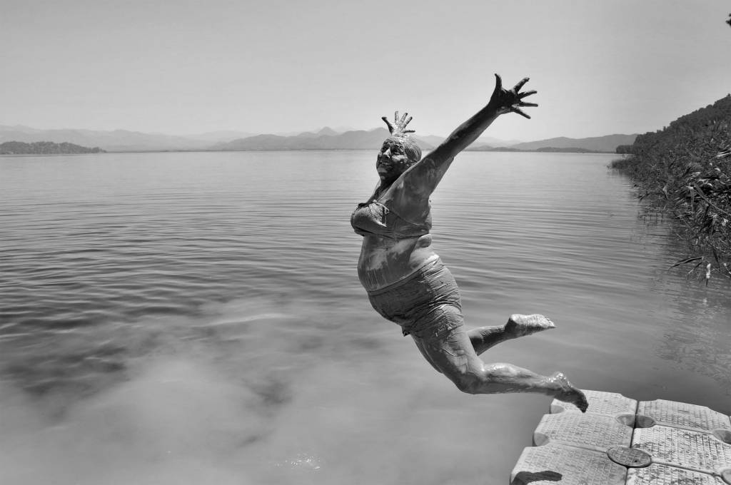 FOTO: Labākie Sony Pasaules fotogrāfijas balvai nominētie darbi