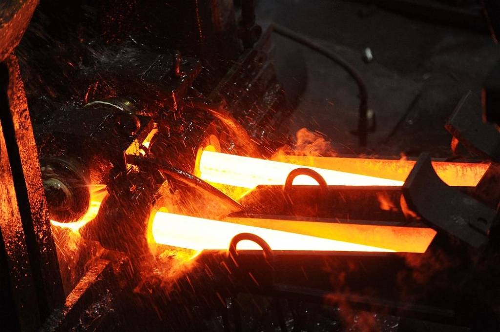 Valdība dod zaļo gaismu Velmera piedāvātajam AS Liepājas metalurgs pārdošanas plānam