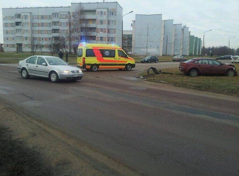 Pēc avārijas nonāk slimnīcā