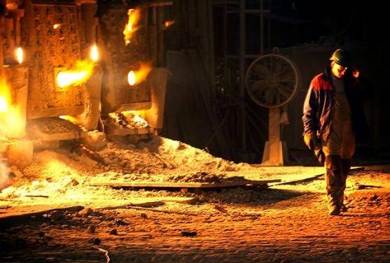 Atlaistā "Liepājas metalurga" darbinieka prasību pret uzņēmumu sāks skatīt no jauna