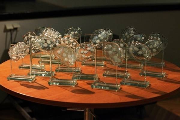 Noskaidroti bērnu un jauniešu vokālo ansambļu un solistu konkursa "Pērļu lietus" uzvarētāji