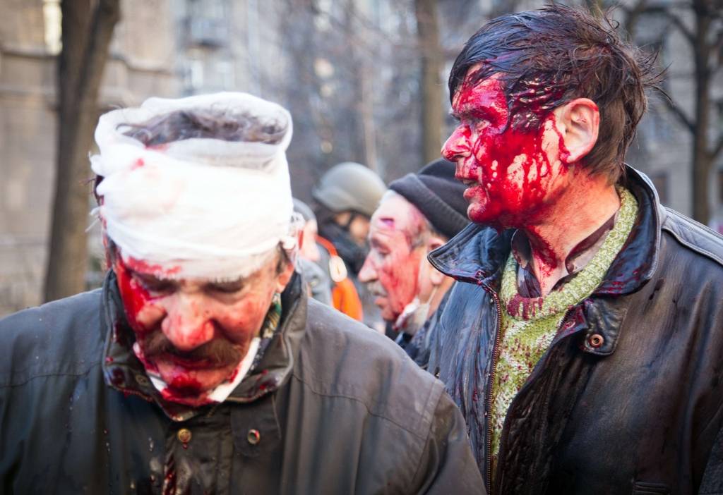 papildināts (15:36) - Ukrainā turpina līt asinis - oficiālas ziņas par 25 upuriem