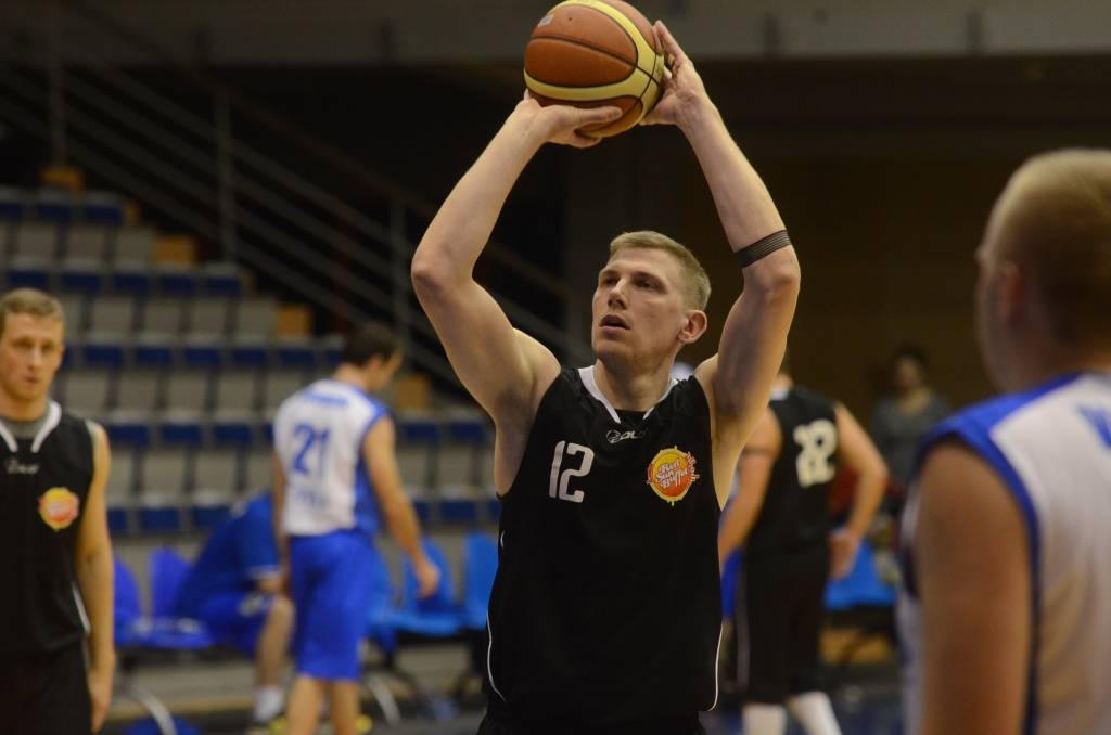 Liepājas pilsētas basketbola čempionāta pusfināli