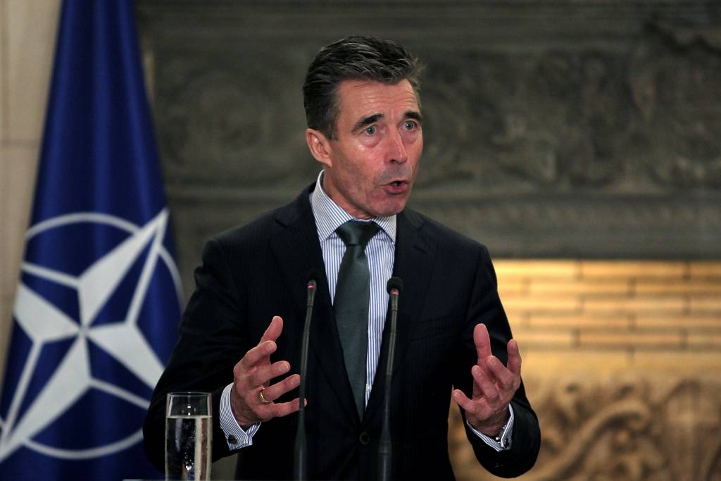 Rasmusens: Iestāšanās NATO nav Ukrainas steidzamāko darbu sarakstā