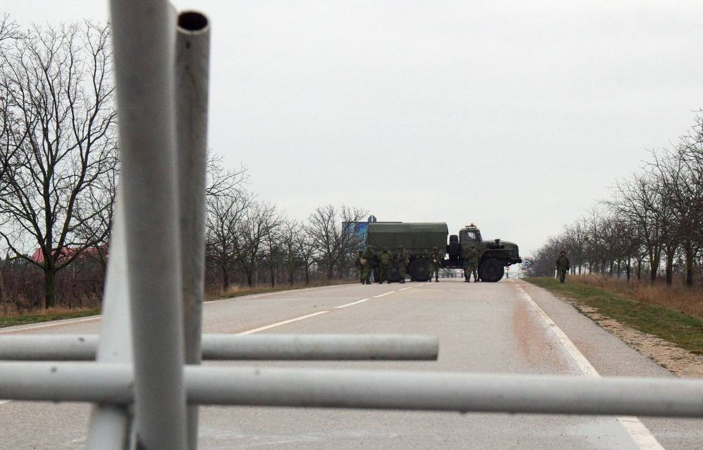 Ukrainas mediji: Krievijas karavīri sākuši uzbrukumu Ukrainas armijas daļai Sevastopolē