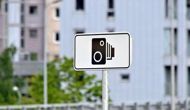 Nosauktas pirmo 20 stacionāro fotoradaru atrašanās vietas