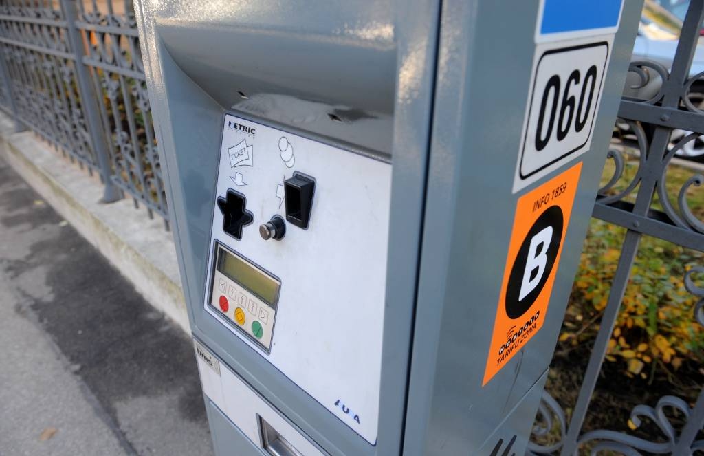 Mobilly uzvar strīdā ar Rīgas satiksmi par maksas autostāvvietām