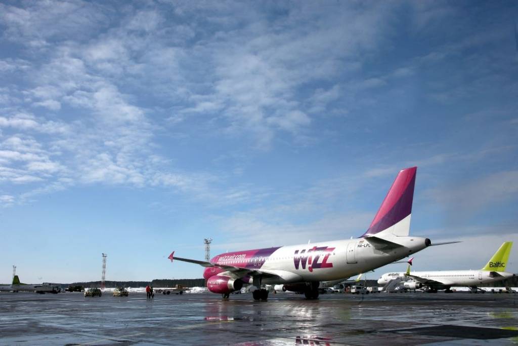 Papildināta - Wizz Air lidostā Rīga atklās jaunu bāzi un piedāvās jaunus maršrutus