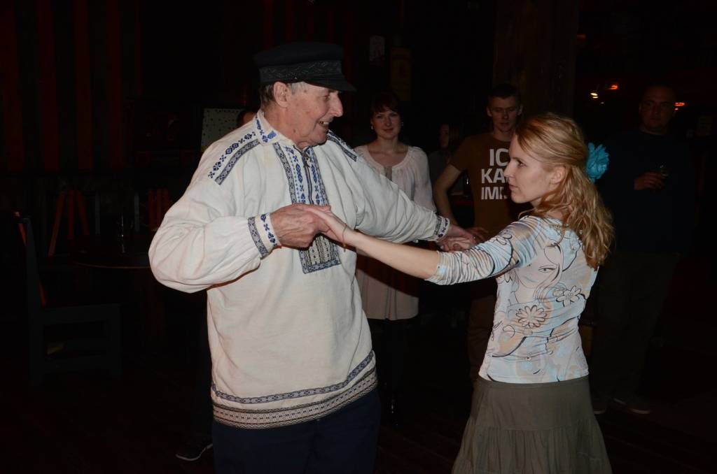 FOTO: Latvju danču vakars Liepājās klubā "Fontaine Palace"