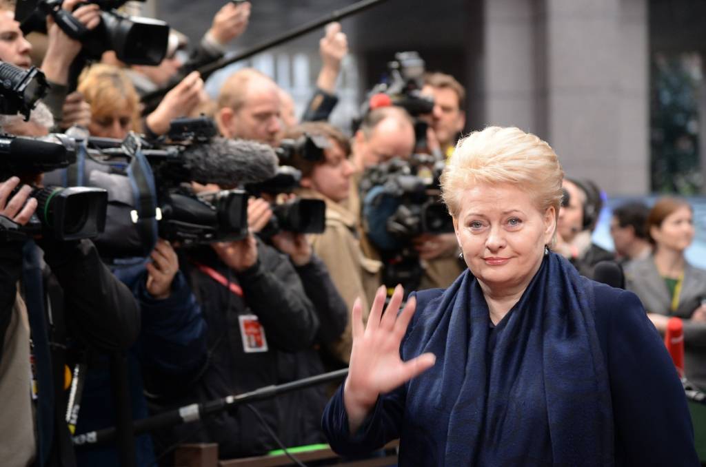 Grībauskaite: Lietuvai jānostiprina savs aizsardzības potenciāls arī informācijas laukā