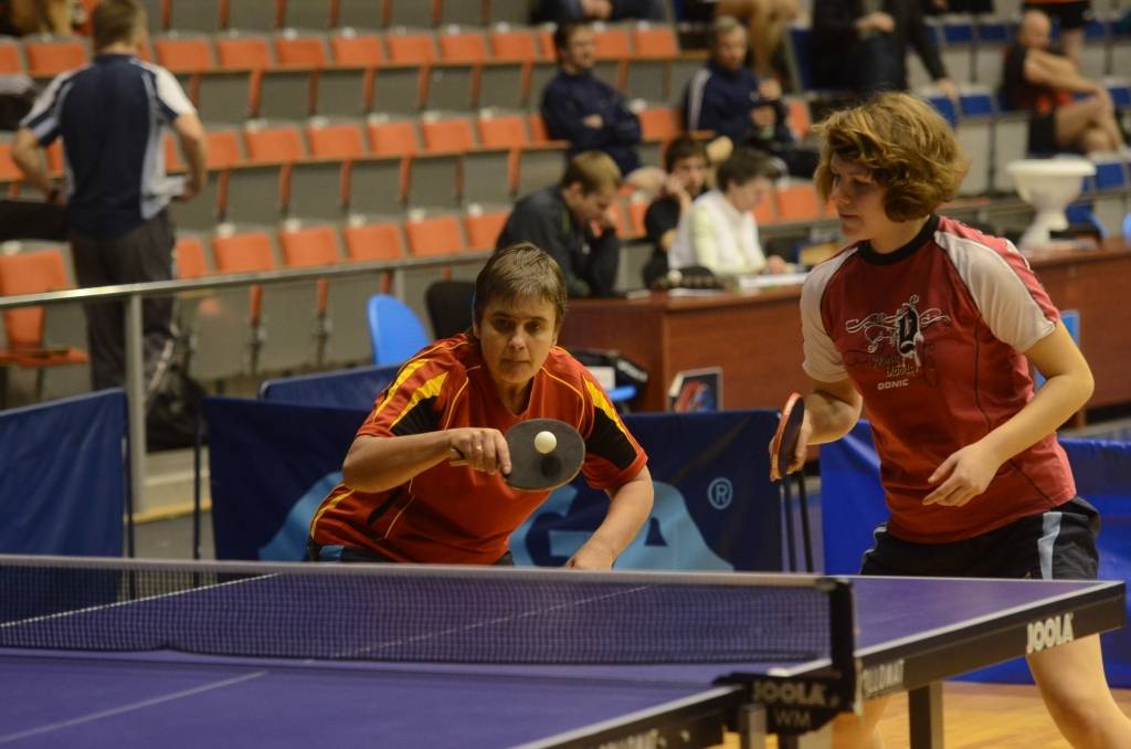 Dunikā sportos tikai meitenes
