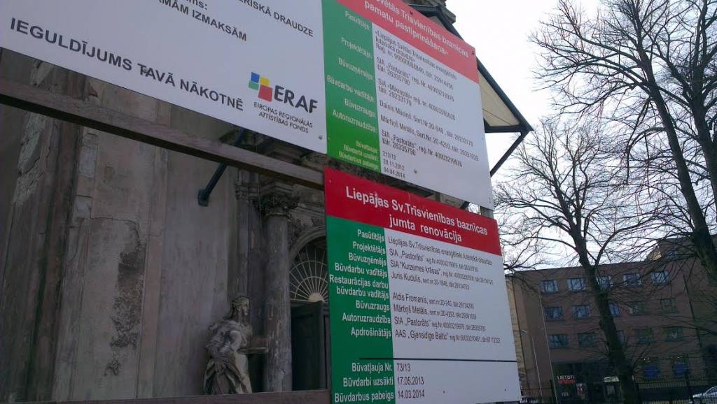 Pabeigta Liepājas Svētās Trīsvienības baznīcas pamatu stiprināšana