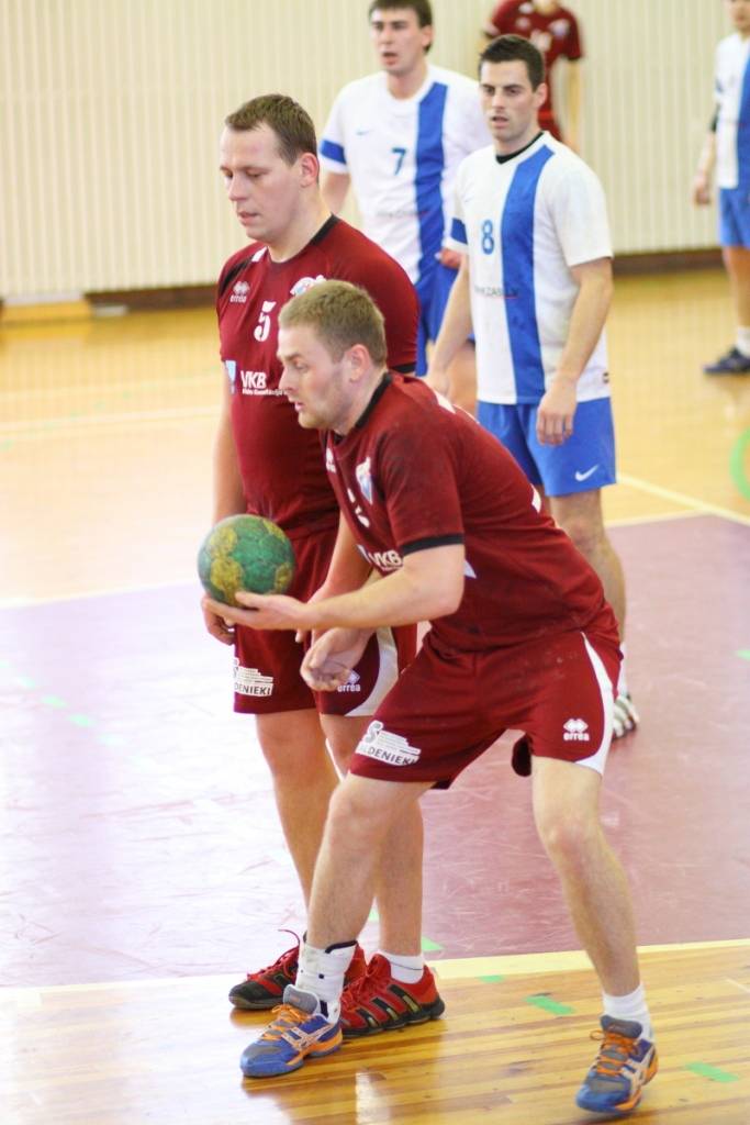 Tiešraide: Svētdien pulksten 13 LČ handbolā. Ceturtdaļfināls: HK "Vaiņode" un HK "Ogre"