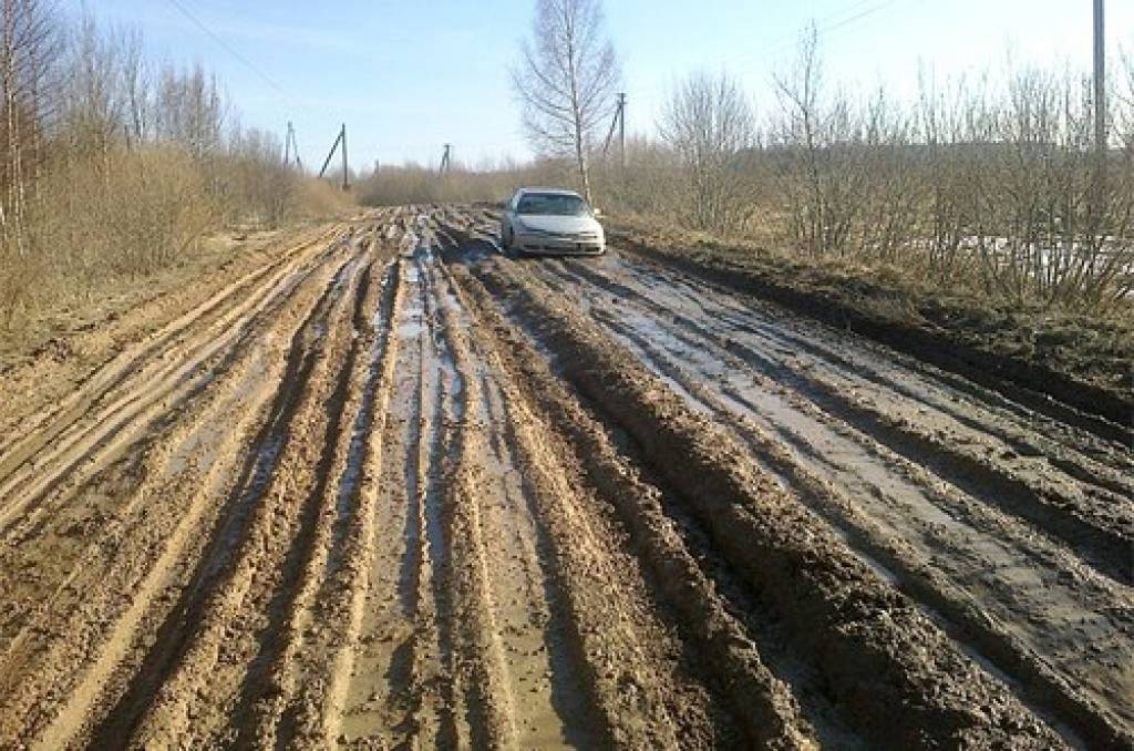 Par un pret: Vai Latvijā daļa ceļu būtu jālikvidē?