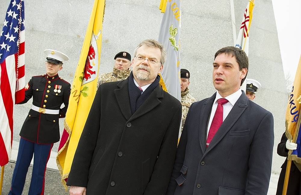 Godina bojāgājušo ASV lidotāju piemiņu