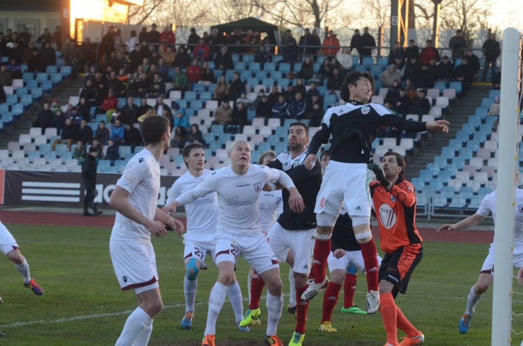 Tiešraide: Trešdien pulksten 17.30 LK futbolā, 1/2fināls: "Jelgava" un "Liepāja"
