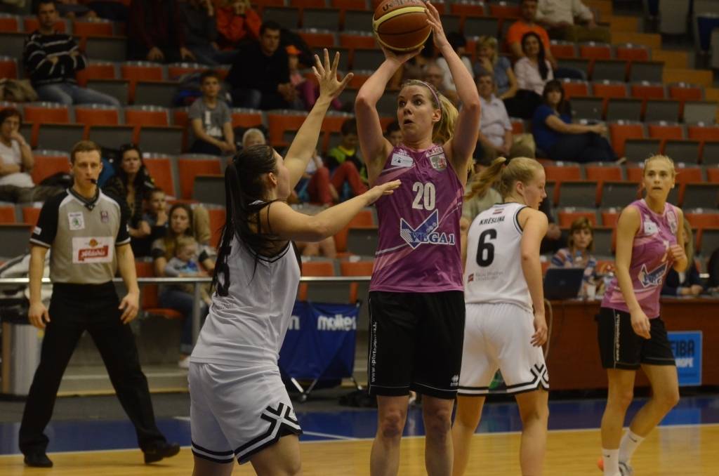 Aicina doties atbalstīt "Vega 1/Liepāja" meitenes
