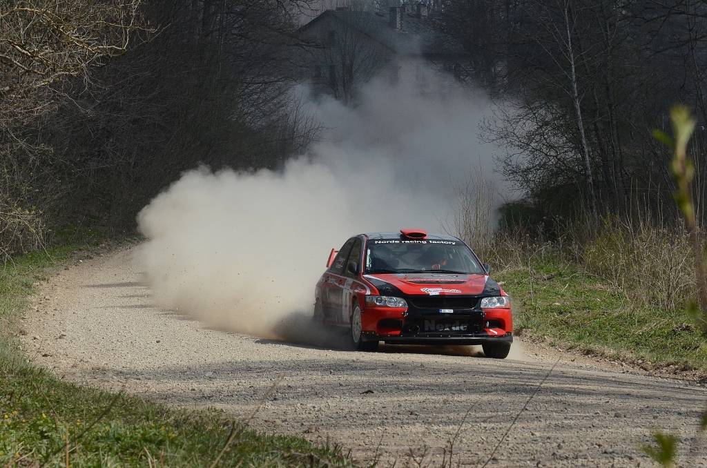 Rallijsprinta "Kalnamuiža 2014" dalībniekus sagaida ātri un gleznaini Kurzemes ceļi