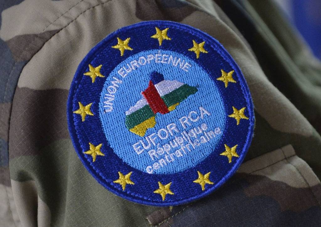 Valdība atbalsta karavīru nosūtīšanu uz Centrālāfrikas Republiku