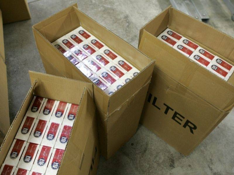 Kurzemē notver nelegālo cigarešu glabātājus