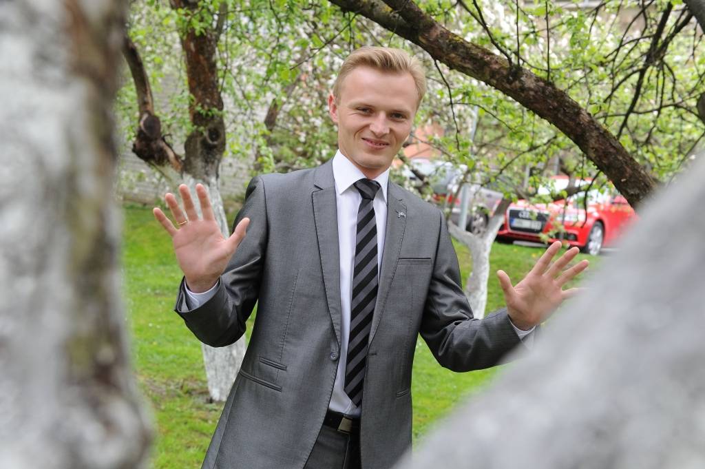 Konkursa Biznesa Tīģeris 2014 pusfinālists: Godīgi un neatlaidīgi 