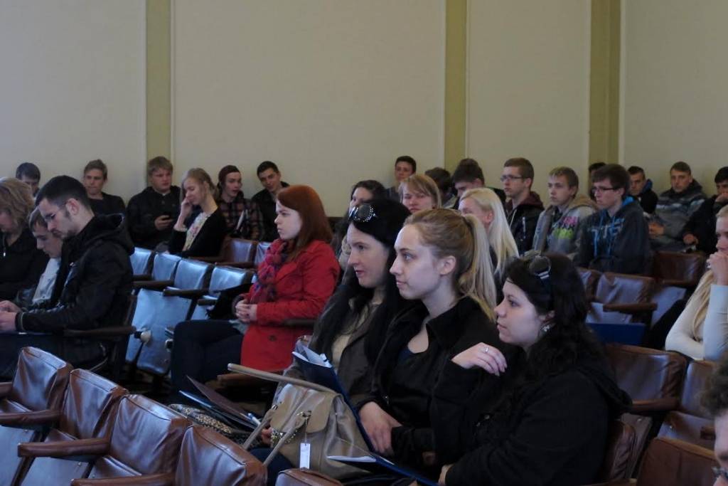 Liepājas Universitātē aizvadīta Karjeras diena "Augstākā izglītība = veiksmīga karjera?"