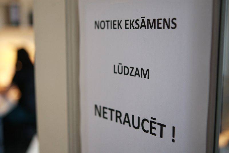 Eksāmenu sesija 12.klašu skolēniem nākamgad sāksies martā