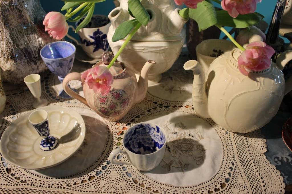 Porcelāna mākslinieces Sanitas Ābelītes darbu izstādes atklāšana 