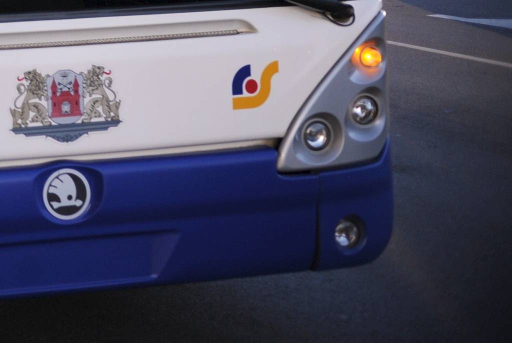 papildināts (15:26) - Rīgā uz gājēju pārējas trolejbuss nāvējoši sabrauc bērnu; meklē aculieciniekus