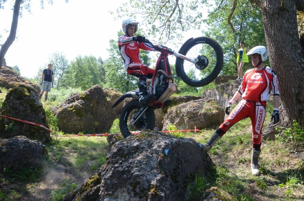 Grobiņas mototriālisti izcīna godalgas Latvijas čempionāta otrajā posmā