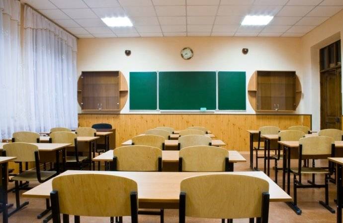 Iespējams, jau nākamgad atkārtoti noteiks minimālo skolēnu skaitu vidusskolu klasēs