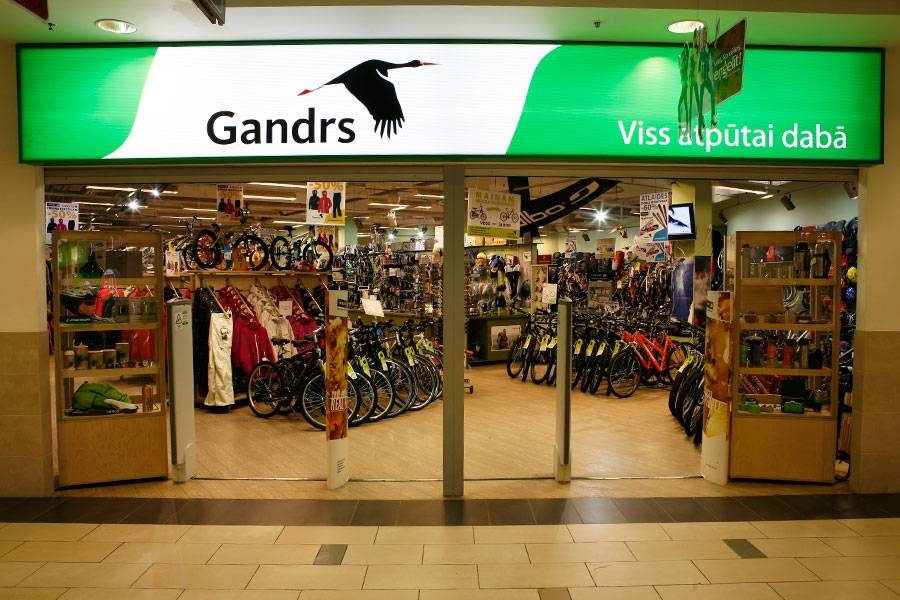 "Gandrs" nosvinējis jubileju; plāno atvērt veikalu Liepājā