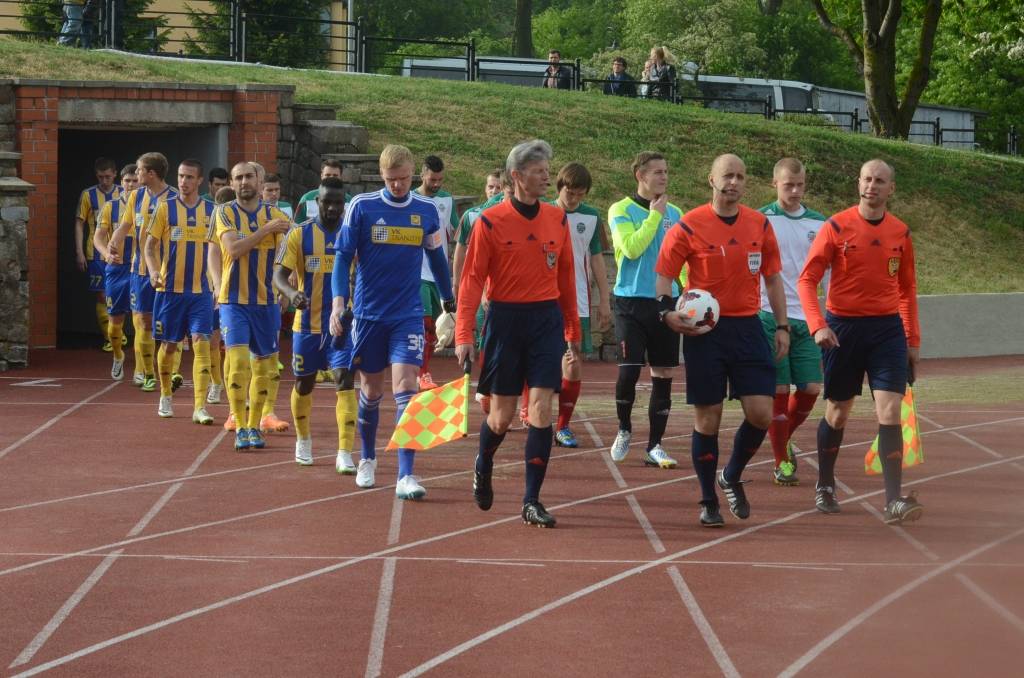 FOTO.VIDEO: "Liepāja" Kurzemes derbijā sagādā "Ventspilij" pirmo zaudējumu virslīgas sezonā