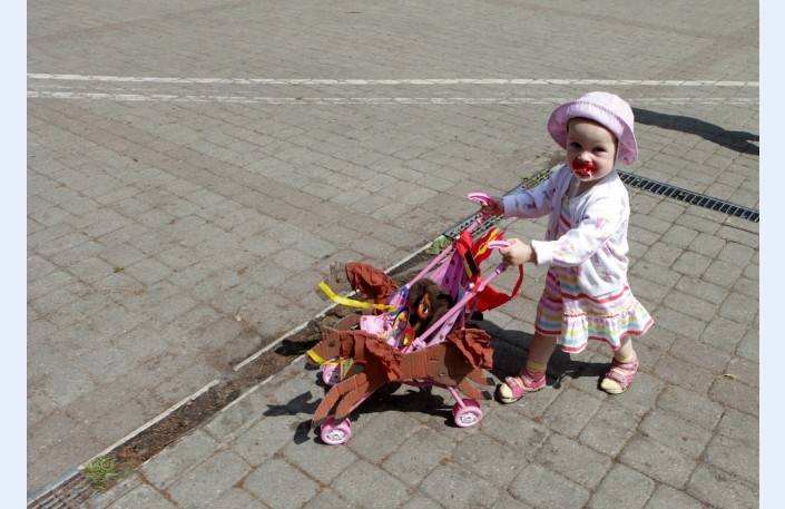 Pētījums: Priekšstati par bērnu skaitu ģimenē vedina uz neizbēgamu izmiršanu