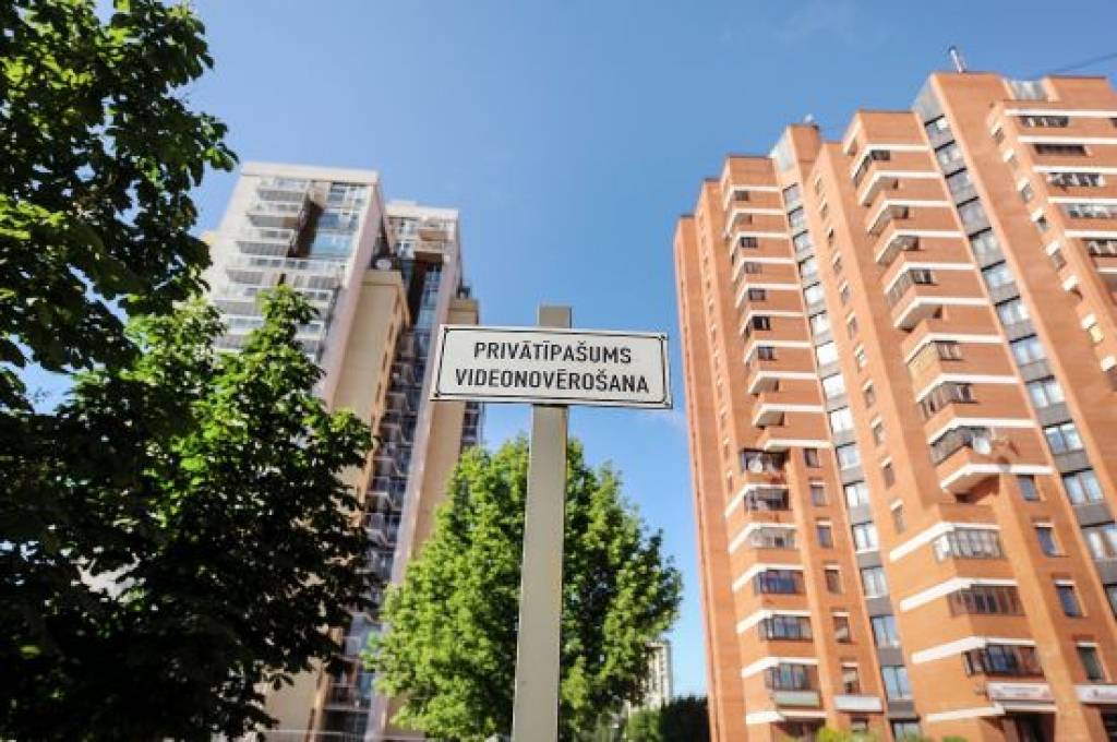 Kamēr nesāksies trekno gadu kreditēšana, uztraukumam par burbuli nav pamata