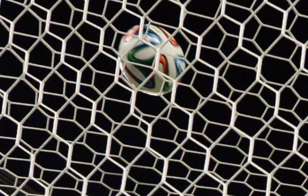 Kolumbijas futbolisti Pasaules kausa finālturnīrā atgriežas ar pārliecinošu uzvaru pār Grieķiju