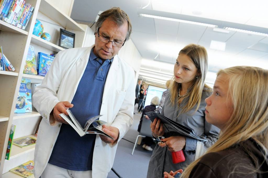 FOTO: Gaismas pilī atvēršanas dienās viesojušies 10 000 cilvēku