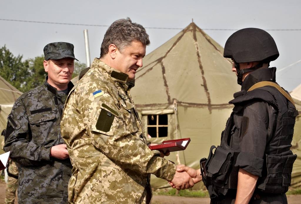 Ukrainas prezidents: «bez šaubīšanās atklāt uguni»